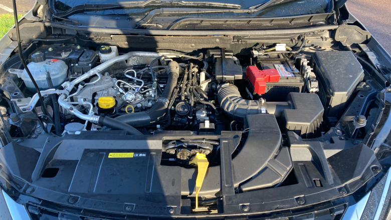 Nissan Qashqai 1.3 DiG-T MH Acenta Premium 5dr Petrol Hatchback